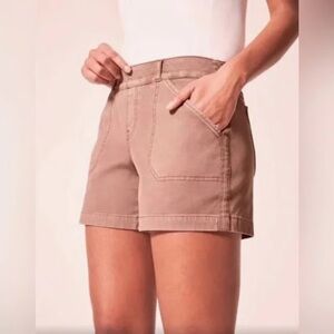 NWT Spanx Twill Shorts 6” Large